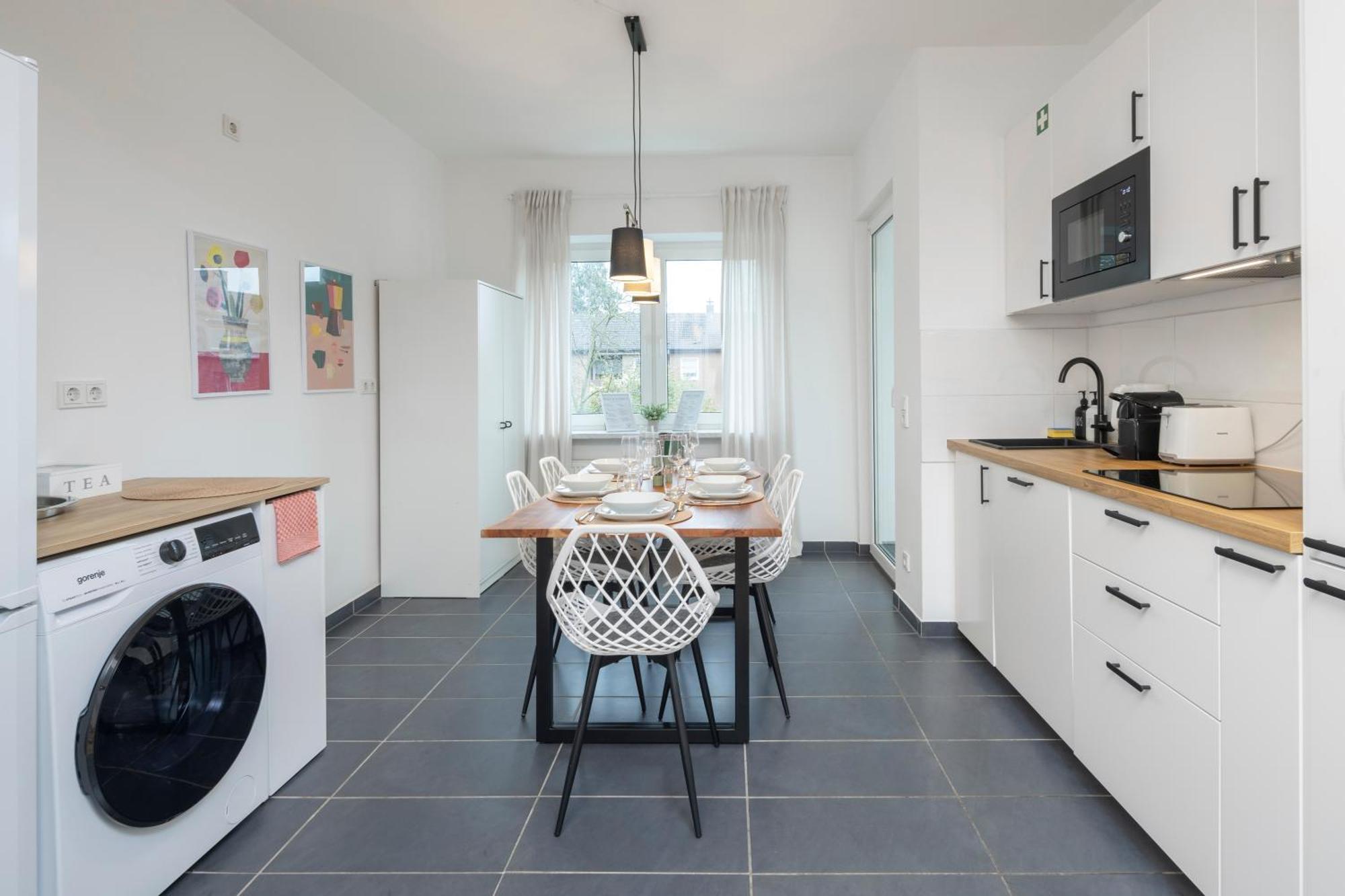 Olive Apartments - 2X Kingsize Betten - Sehr Zentral レバークーゼン エクステリア 写真